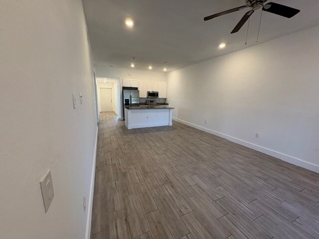 Building Photo - 524 SW 8th Pl