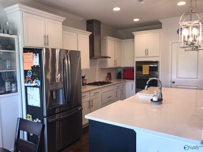 Building Photo - 144 Count Fleet Ct