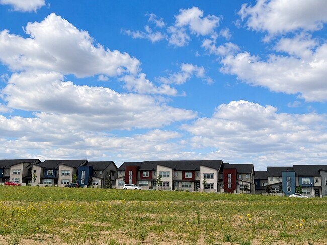 Building Photo - 1625 Rose Quartz Heights