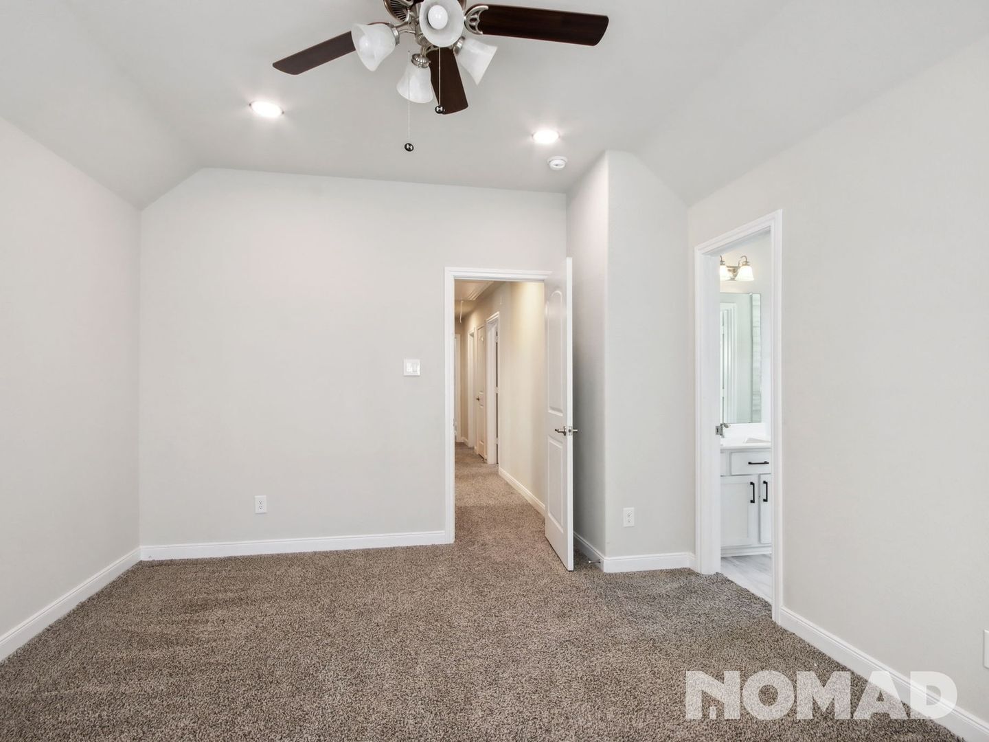 Building Photo - 23602 Persimmon Crk Ln