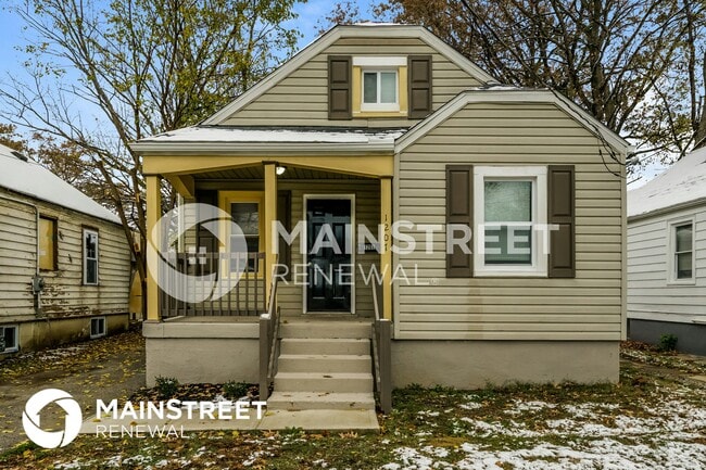 Building Photo - 1207 Bicknell Ave