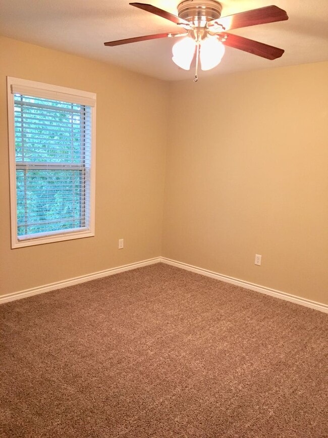 Building Photo - 4304 Culpepper Dr