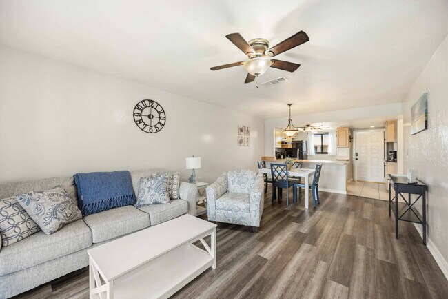 Building Photo - "Charming 2-Bed, 2-Bath Villa in Lake Shore Condominiums"