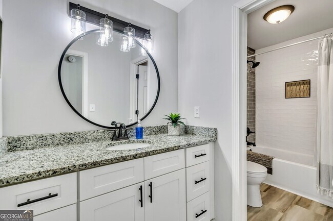 Building Photo - 10960 Morning Dove Dr