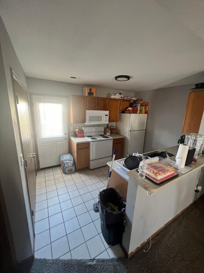 Building Photo - 1638 High Quest Cir