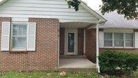 Building Photo - COMING MAY 1ST! 3 BEDROOM HOUSE!