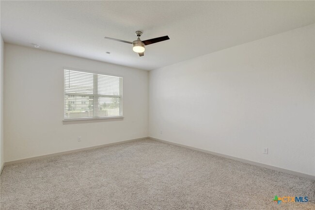 Building Photo - 121 Fairfax Ave