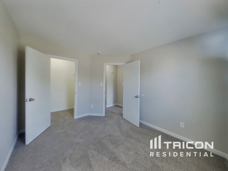 Building Photo - 8513 Sweet Birch Dr