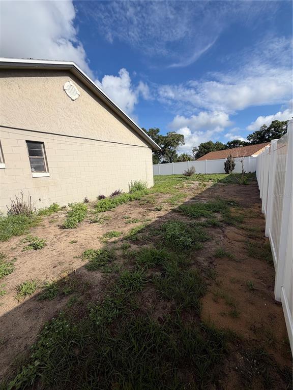 Building Photo - 6933 Rembrandt Dr