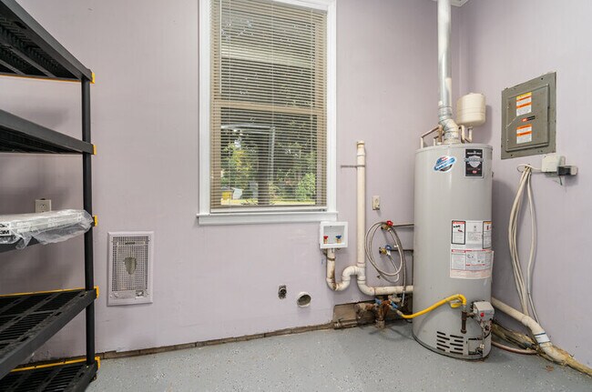 Building Photo - 7332 Kuck Rd