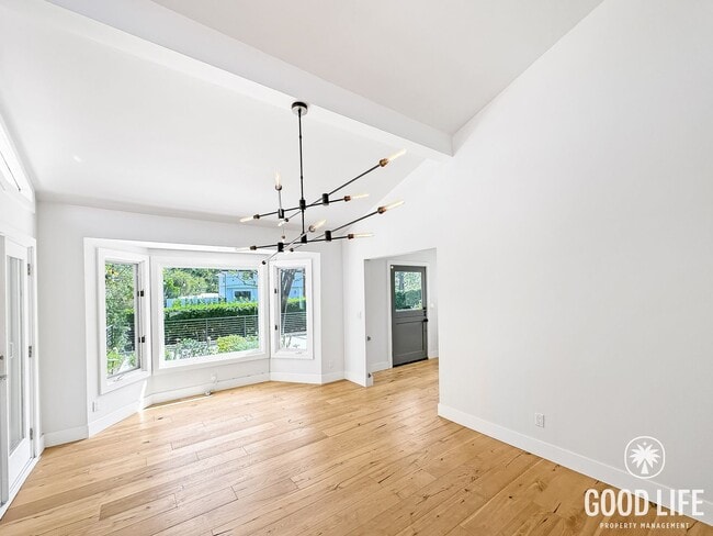 Building Photo - Stunning 3BR Home in Santa Ana with Private  Large Yard, Modern Upgrades & 2-Car Garage