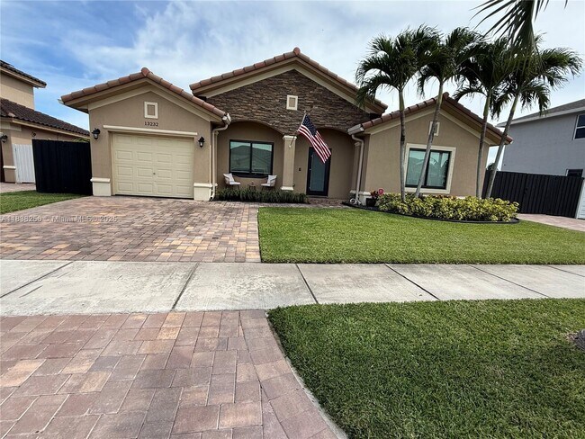 Building Photo - 13232 SW 274th Terrace