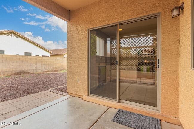 Building Photo - 12526 W Bird Ln