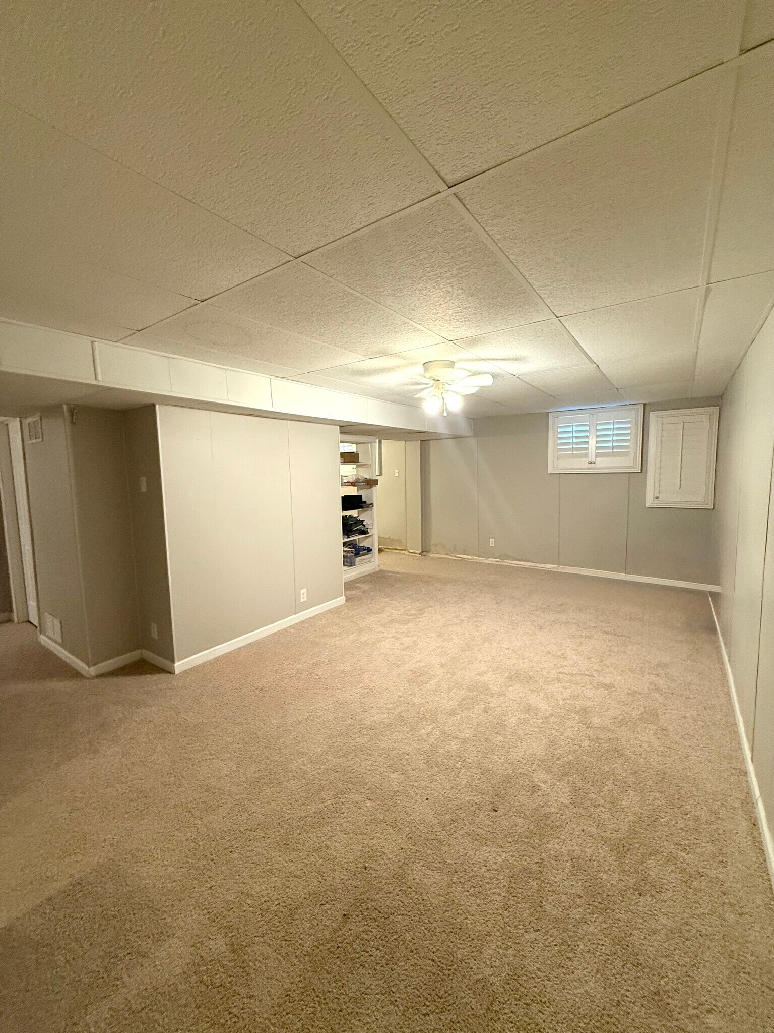 Building Photo - 6370 Bellinger Dr