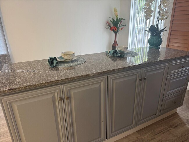 Building Photo - 5209 NW 18th St