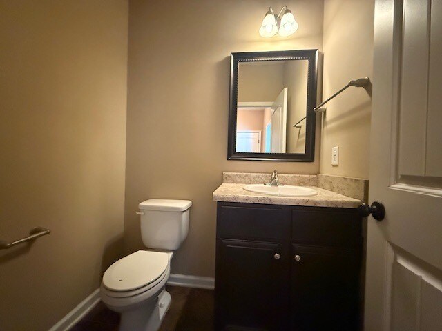 Building Photo - 479 Sebastian Dr