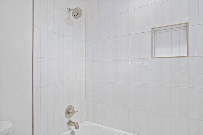 Floorplan - 815 Dewey Ave