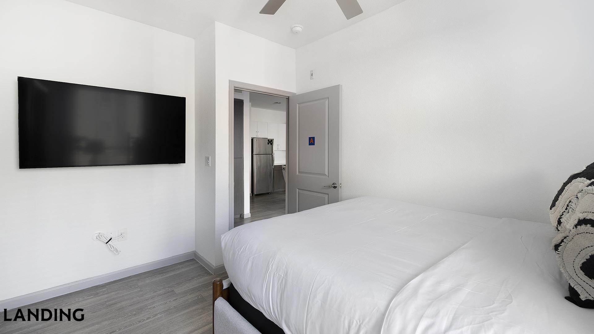 Building Photo - 1001 S Center St