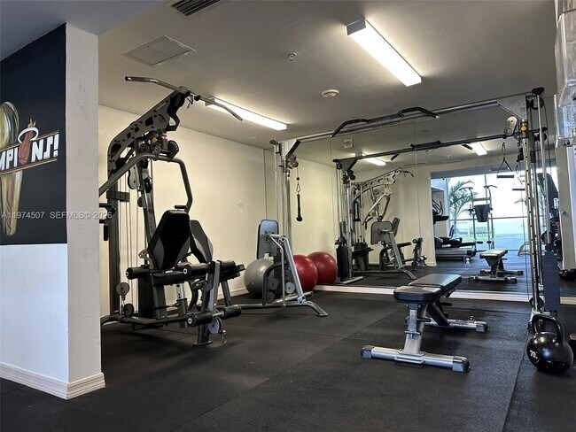 Building Photo - 1 Glen Royal Pkwy