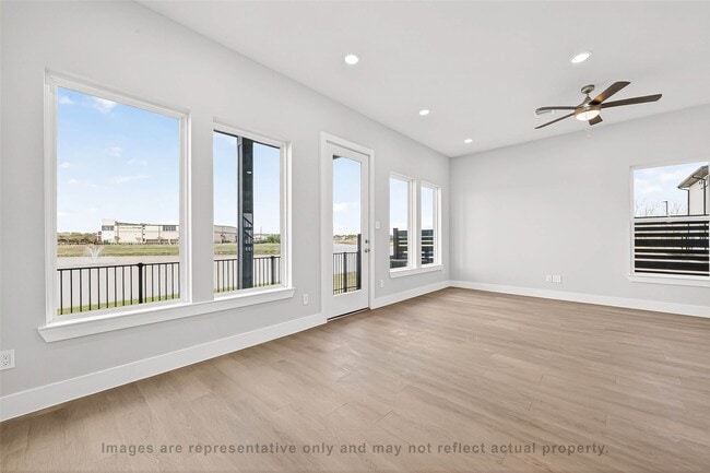 Building Photo - 10719 Mason Rd