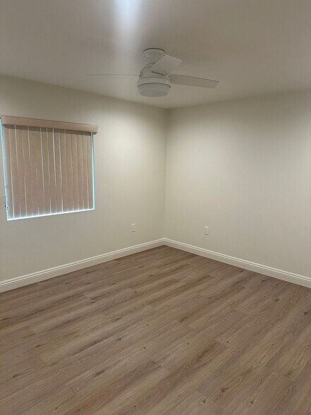 Building Photo - 1711 Firethorne Plz