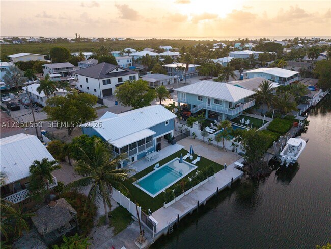 Building Photo - 129 Nautilus Dr