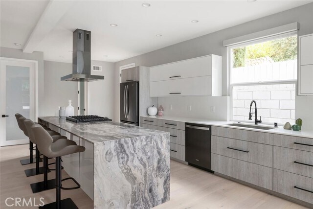 Building Photo - 4731 Topanga Canyon Blvd