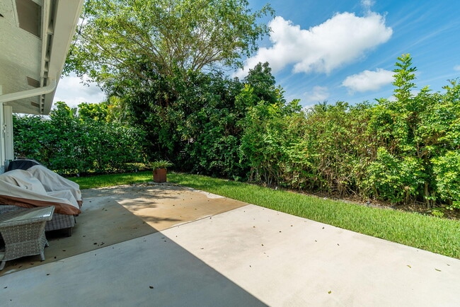 Building Photo - 2914 Spanish Trail