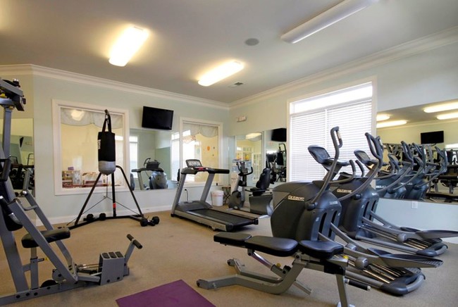 Exercise Room - Arlington West