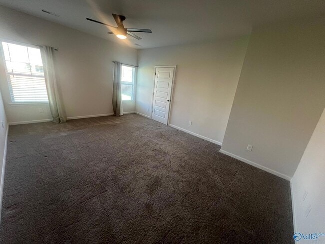 Building Photo - 212 Fairbrook Dr