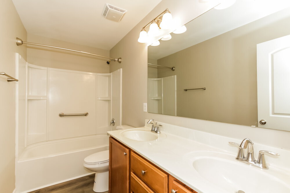 Building Photo - 7318 Reece Valley Ct