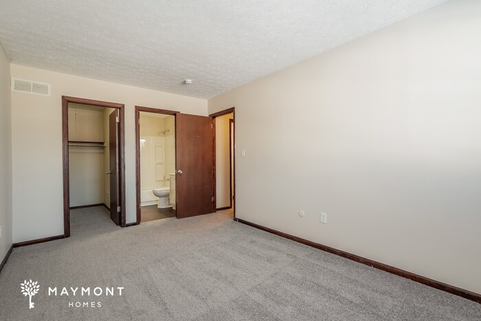 Building Photo - 3471 Simmons Dr