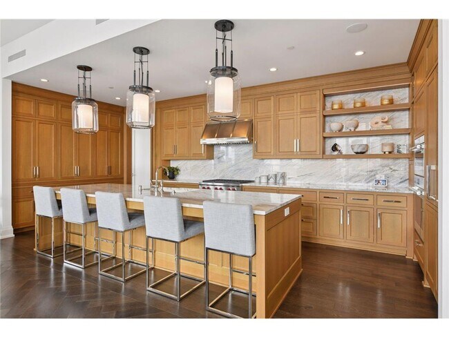 Building Photo - 1111 W River Pkwy