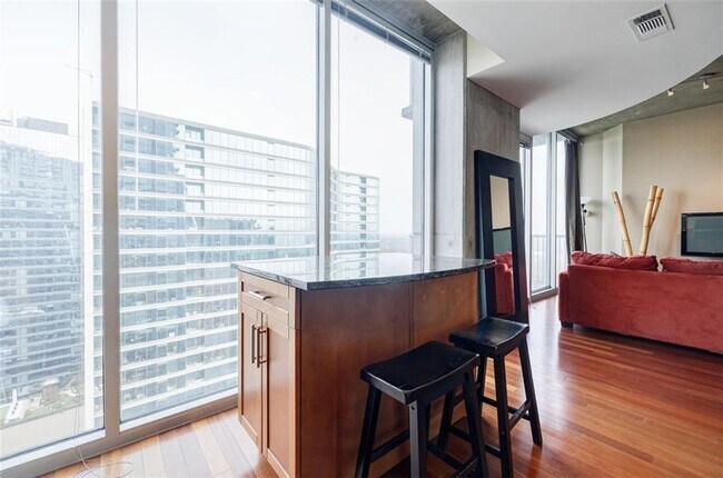 Building Photo - 855 Peachtree St NE