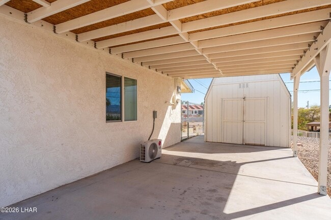 Building Photo - 2150 Lake Havasu Plaza