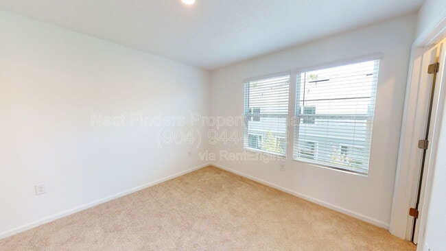 Building Photo - 8358 Zenith Cir