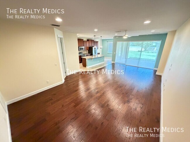 Building Photo - 11867 Padua Ln