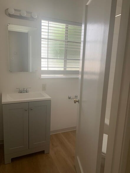 Building Photo - 2653 8th St