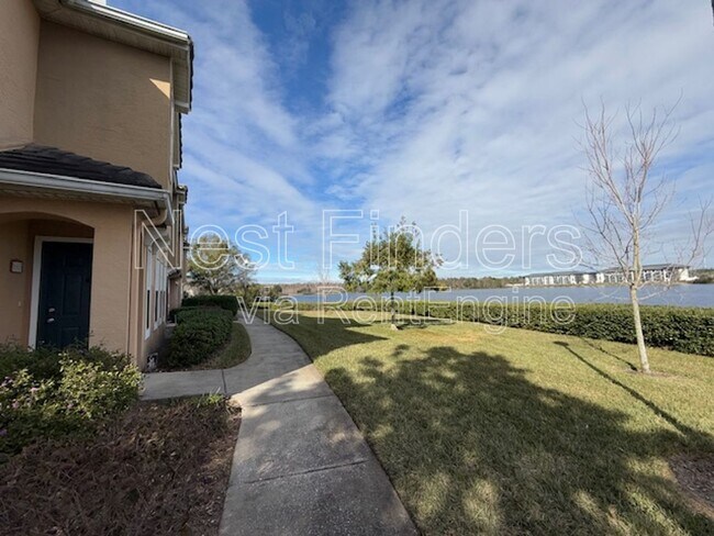 Building Photo - 10075 Gate Pkwy N