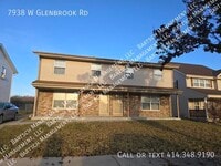 Building Photo - 7938 W Glenbrook Rd