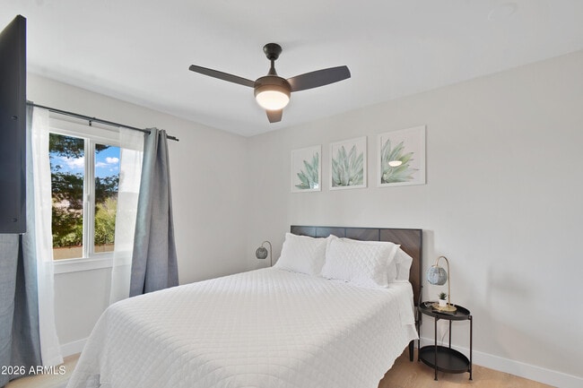 Building Photo - 5909 N 81st St