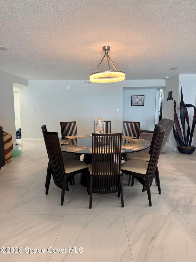 Building Photo - 3223 S Atlantic Ave