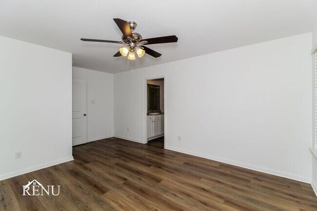 Building Photo - Coming Soon!