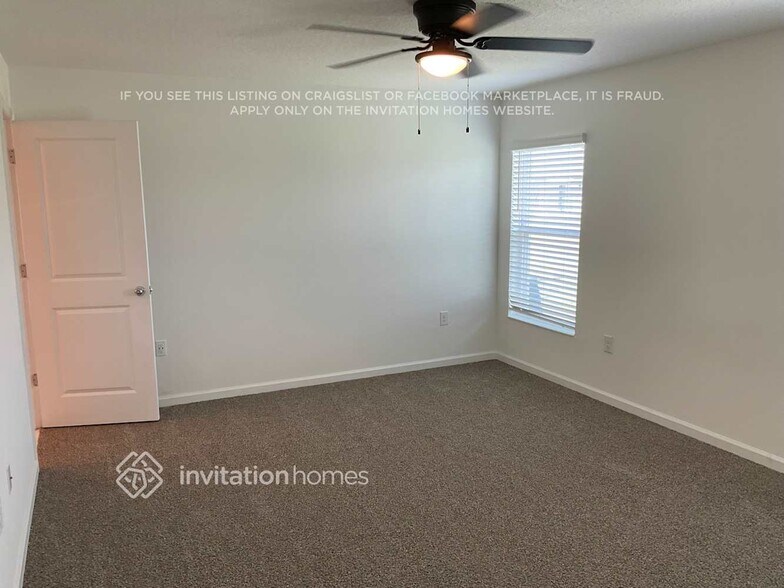 Building Photo - 4321 Bull St