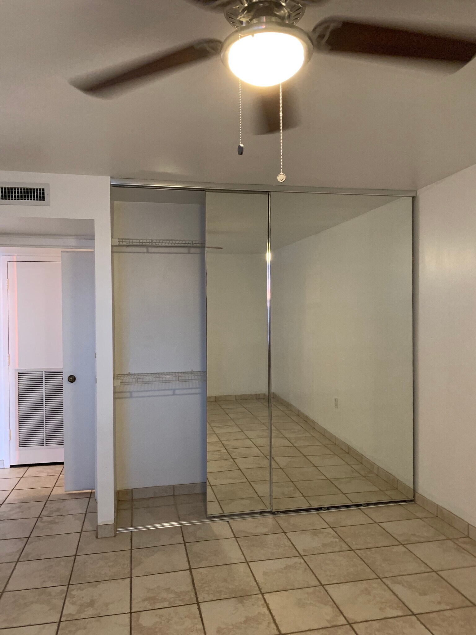 Bedroom closet - 3312 Northside Dr
