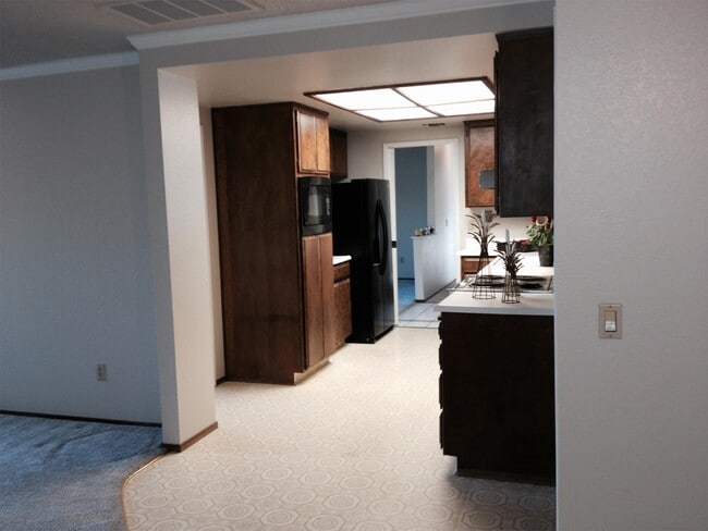 Building Photo - 6965 Amberwick Way
