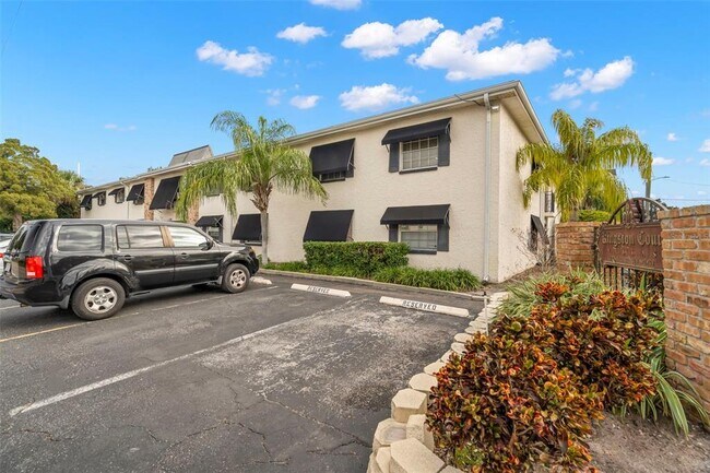 Building Photo - 120 S Church Ave