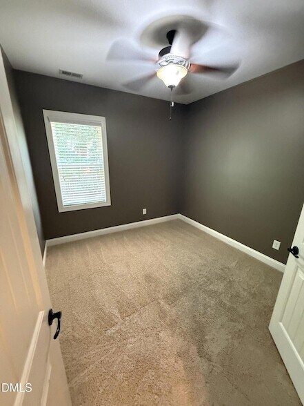 Building Photo - 2106 Scarlet Maple Drive
