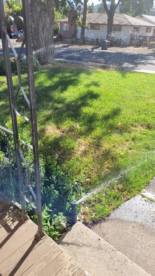 Building Photo - 4Bedroom/2Bath Home in Town of Susanville