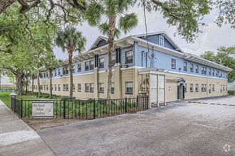 Building Photo - RICHARD ALLEN GARDENS